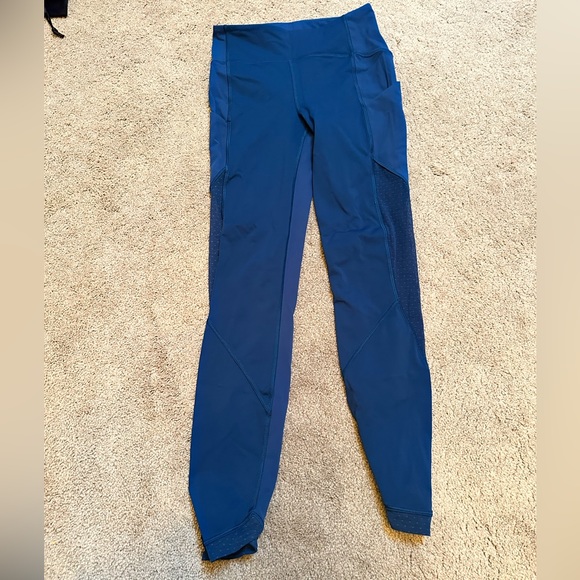 Lululemon mesh panel compression running pants size 4 - Picture 1 of 6